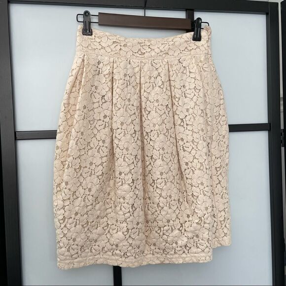 [S] Creme Beige Floral Lace Pattern Hi Waisted Aline Skirt | Forever 21 | Women - Picture 4 of 11